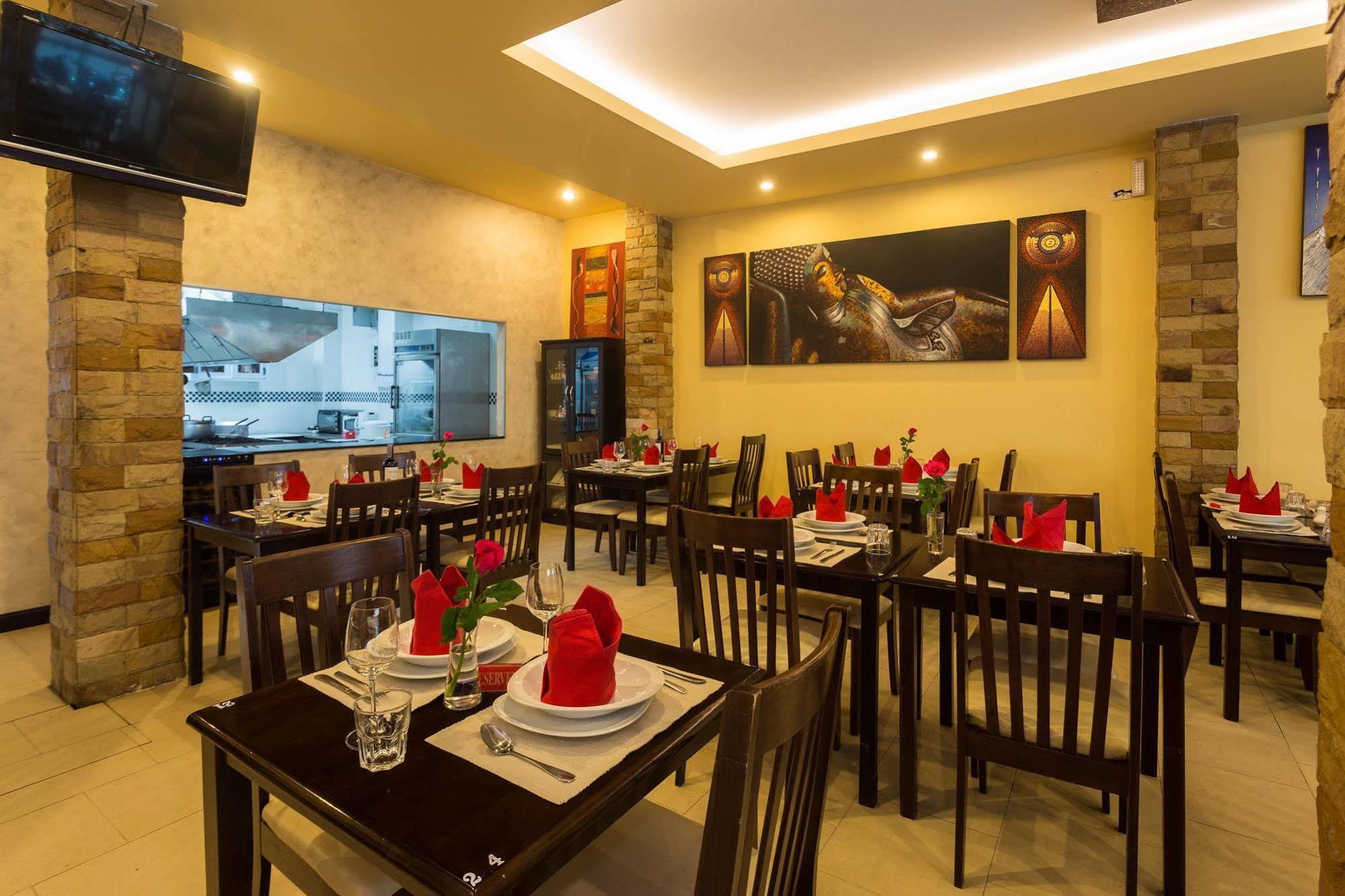 Guesthouse Belvedere Patong Exterior foto